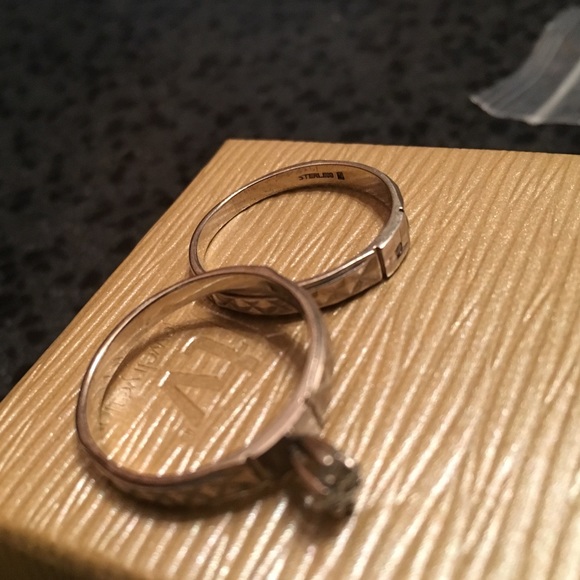 Diamond ring - Picture 3 of 6